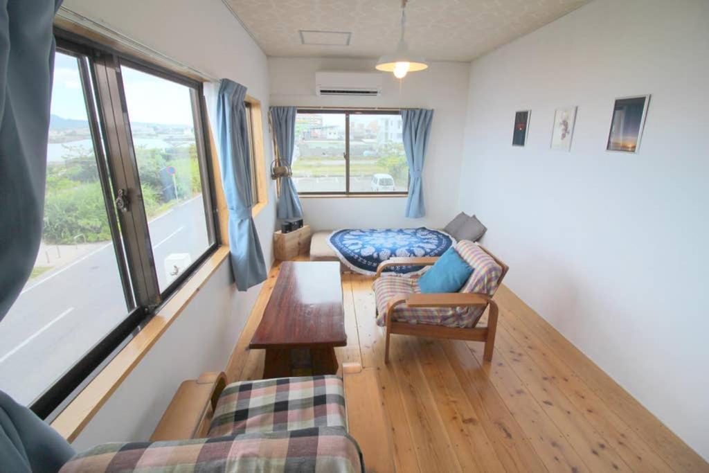 Beach Side Hotel Yamoriyanonikai Nago Eksteriør billede