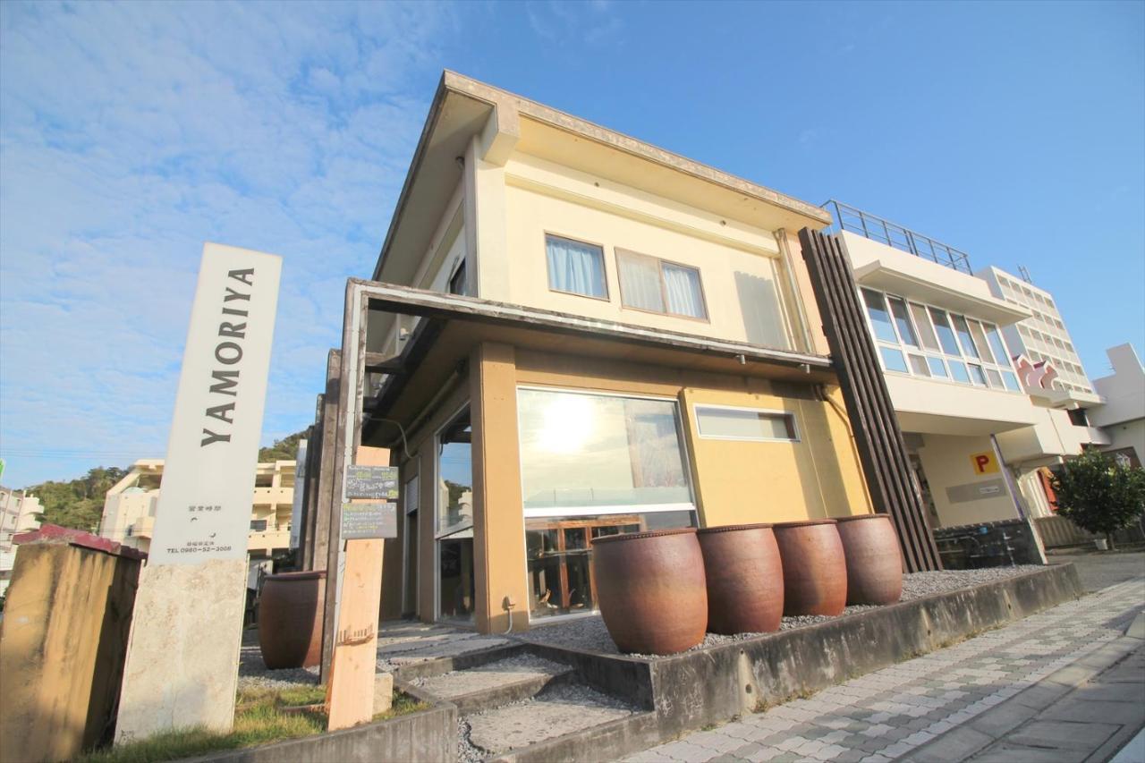 Beach Side Hotel Yamoriyanonikai Nago Eksteriør billede